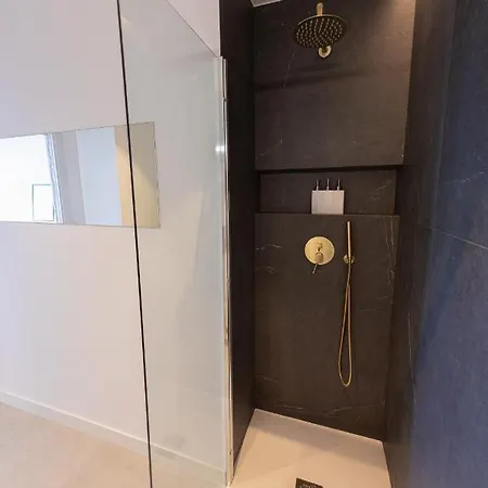 Modern With Stunning Views Appartement *