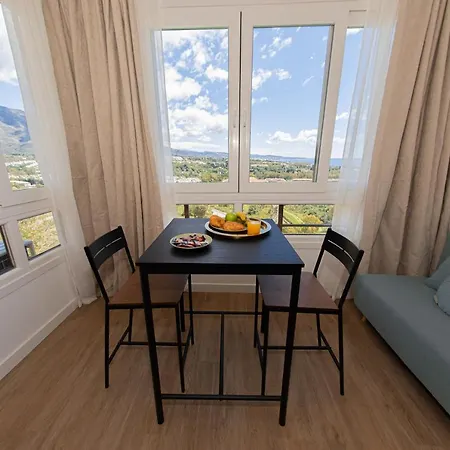 Apartment Modern With Stunning Views *