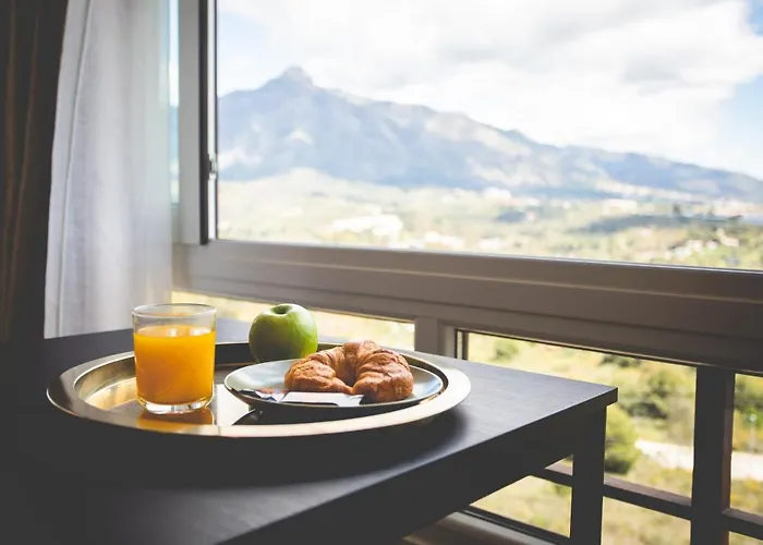 Modern With Stunning Views Appartamento Marbella